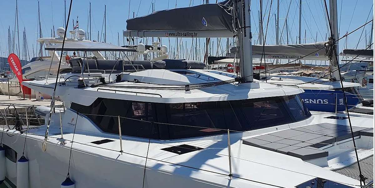 Catamaran Elba 45