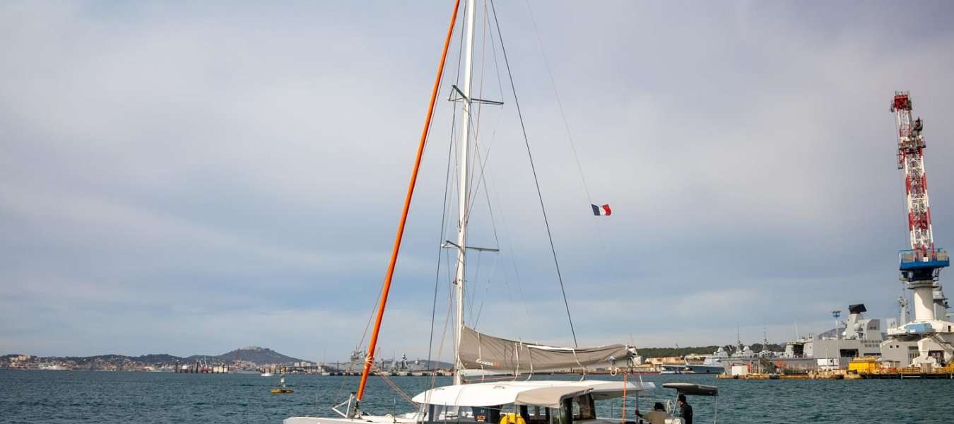 Catamaran Excess 11