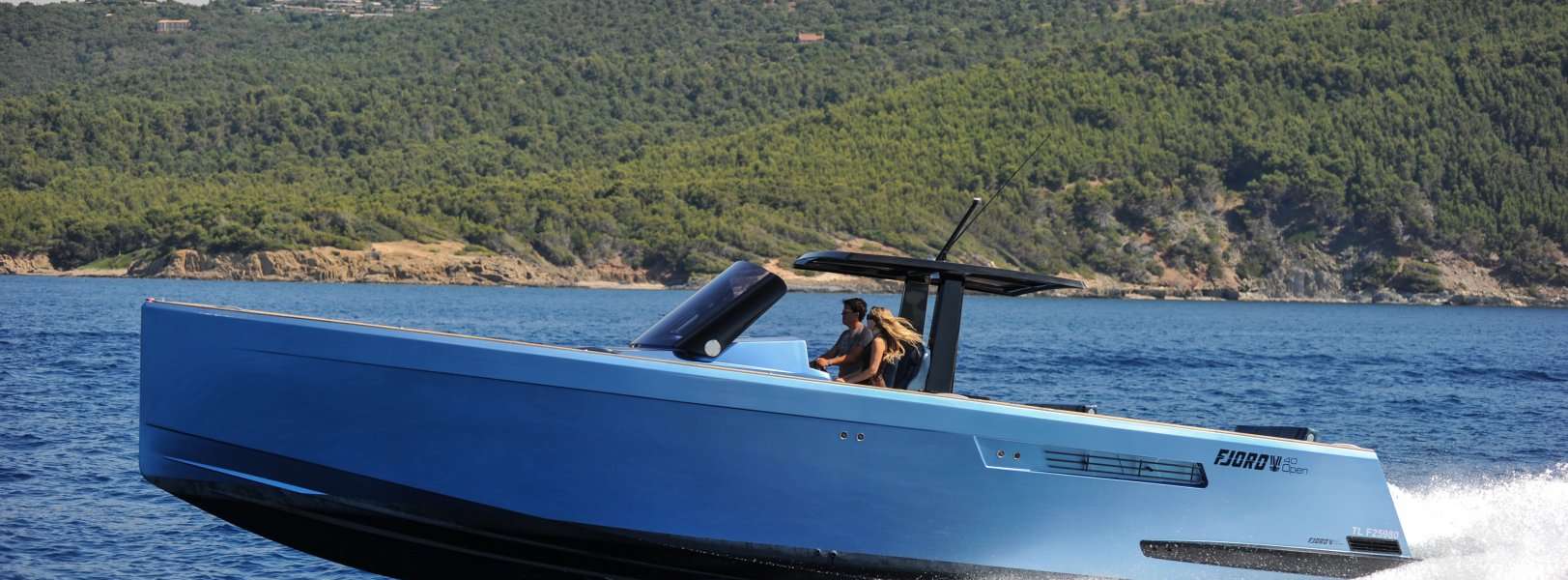 Bateaux à moteur Fjord 44 Open