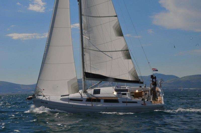 Barca a vela Hanse 345