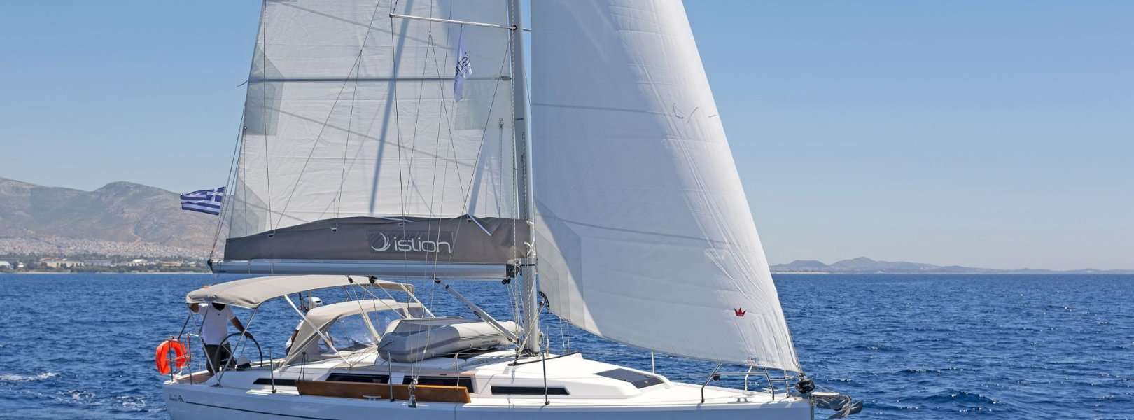 Парусная яхта Hanse 345