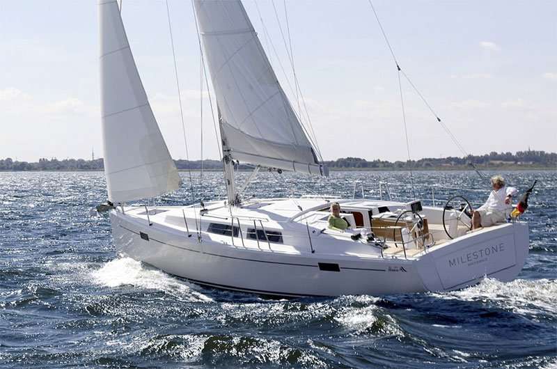 Barca a vela Hanse 385