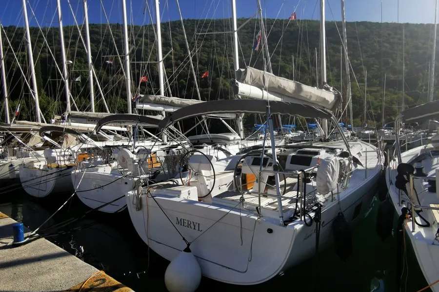 Barca a vela Hanse 458