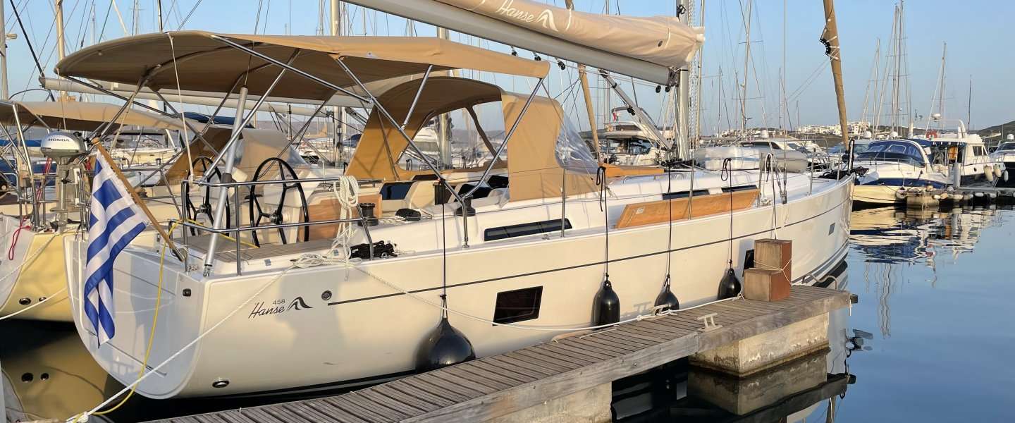 Sailboat Hanse 458