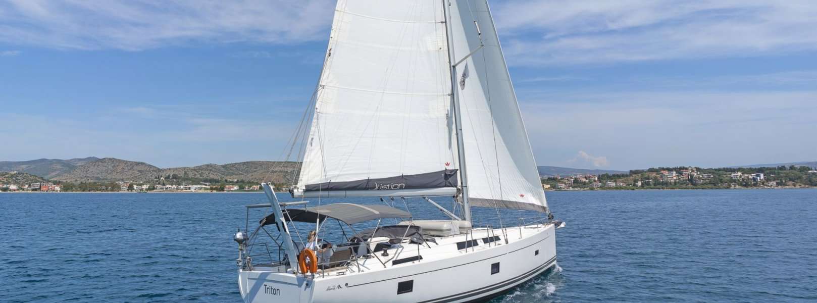 Sailboat Hanse 458