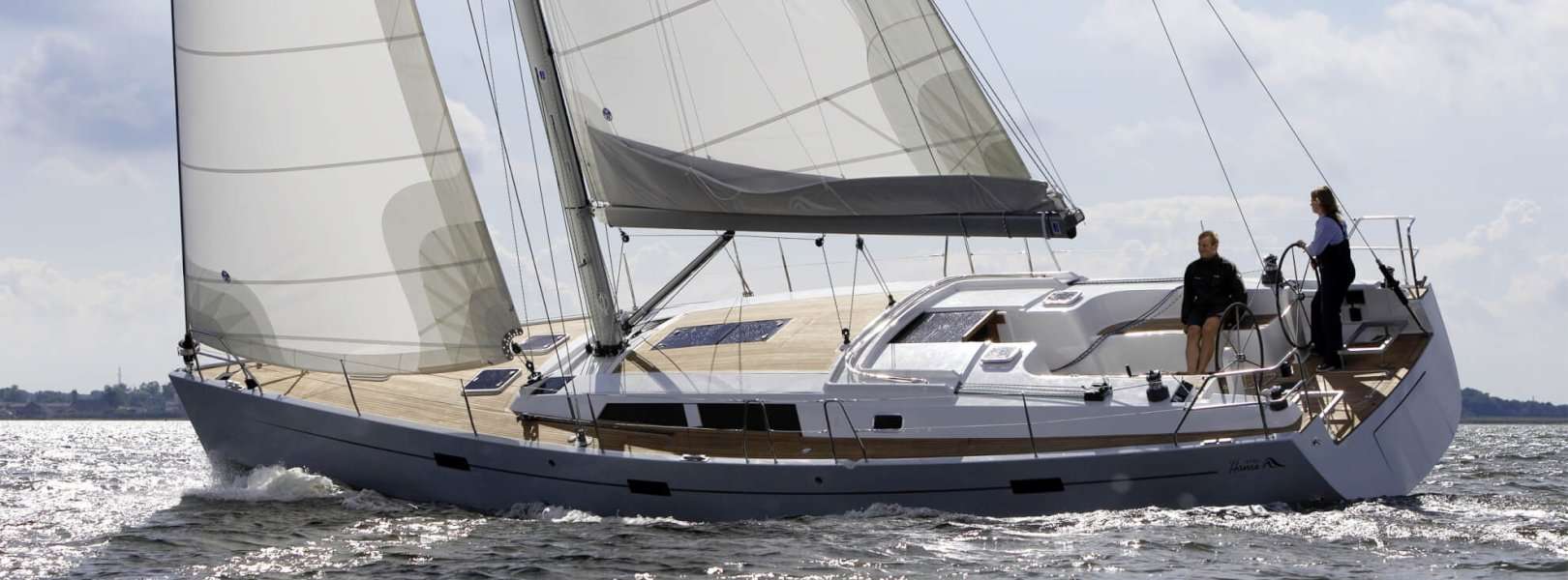 Парусная яхта Hanse 470