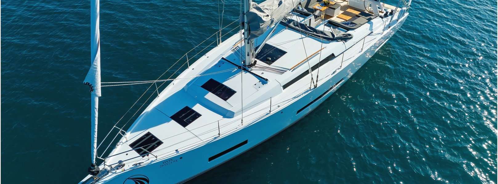 Парусная яхта Hanse 510