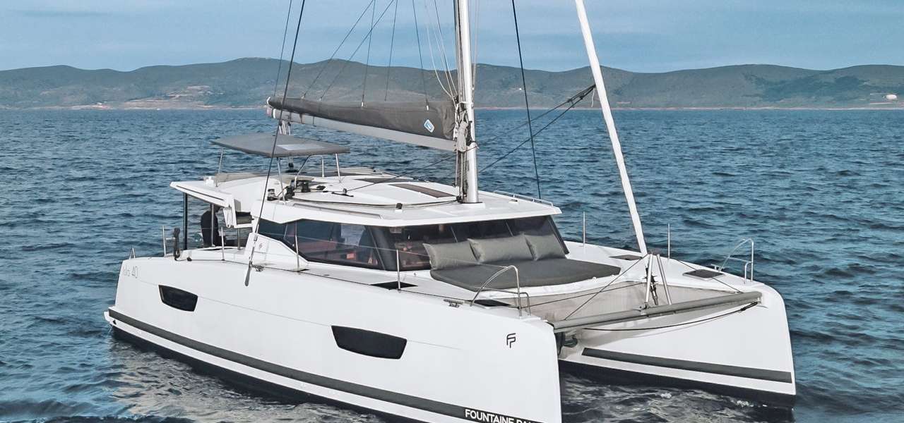 Catamaran Isla 40