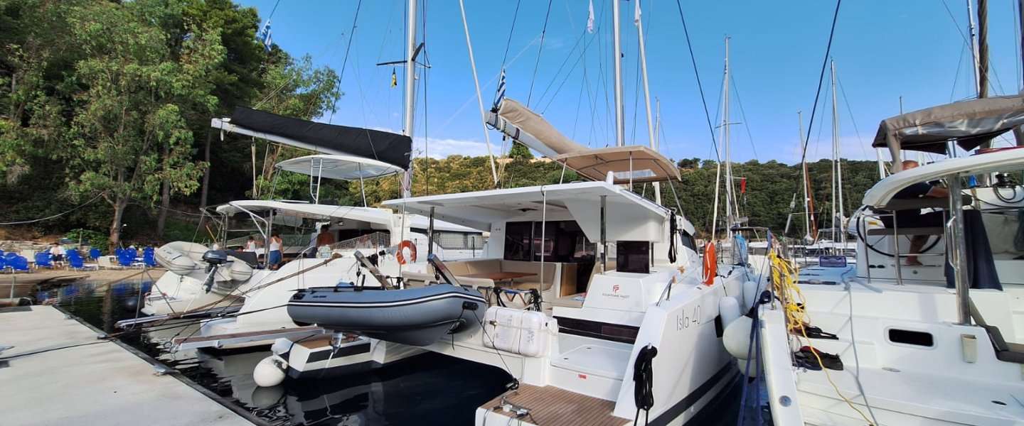 Катамаран Isla 40