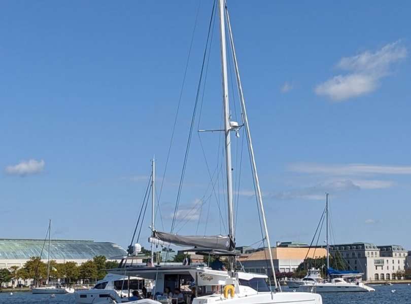 Catamaran Isla 40