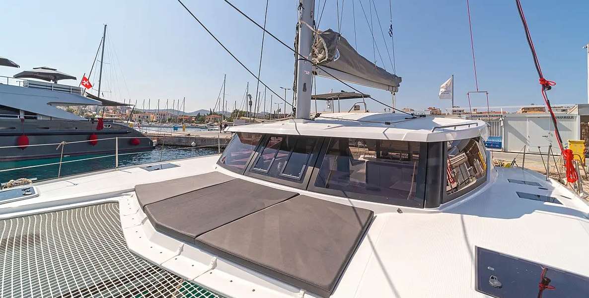 Catamarán Isla 40