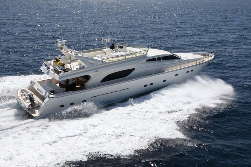 Yacht di Lusso Ferretti 80