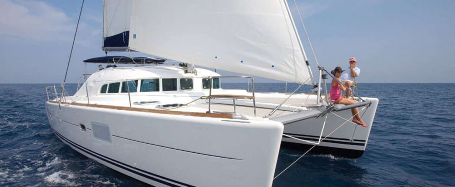 Catamaran Lagoon 380