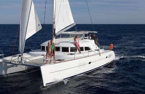 Catamaran Lagoon 380 S2