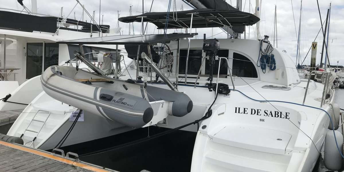 Catamaran Lagoon 380