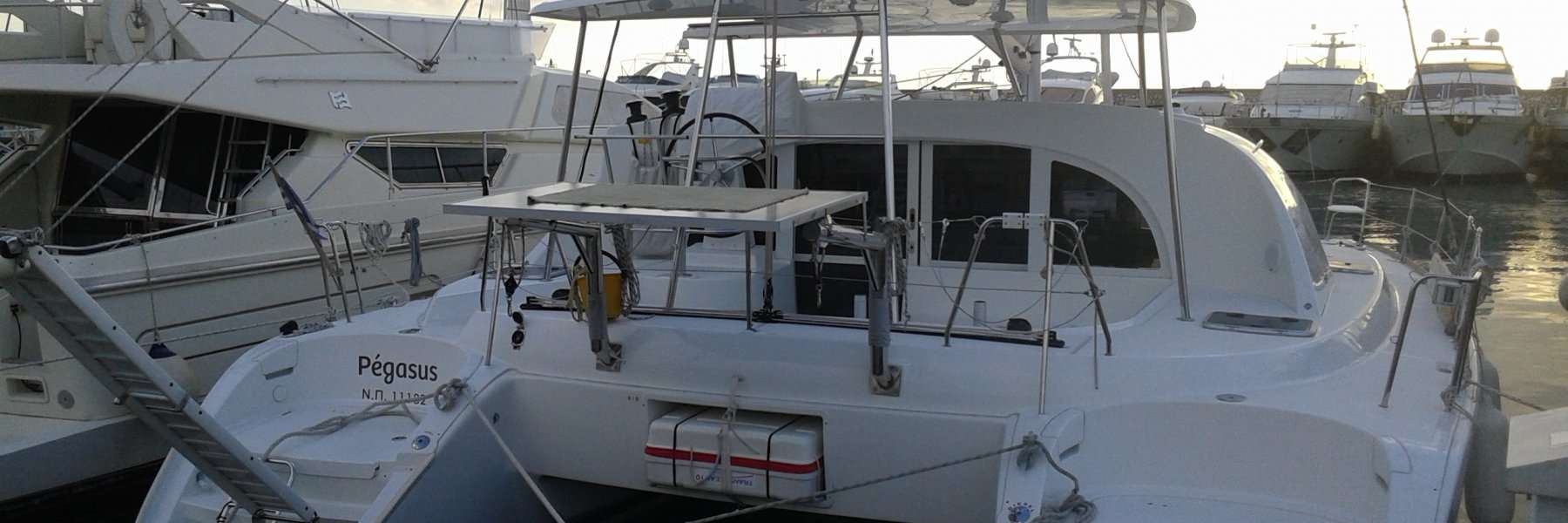 Catamarano Lagoon 380 S2