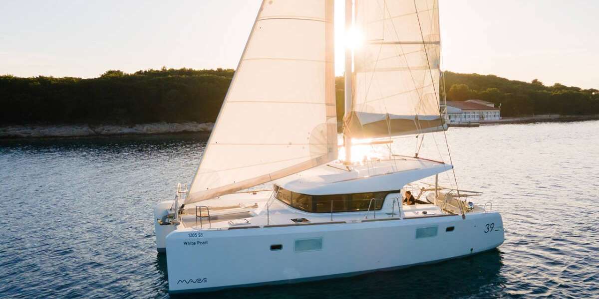 Catamaran Lagoon 39