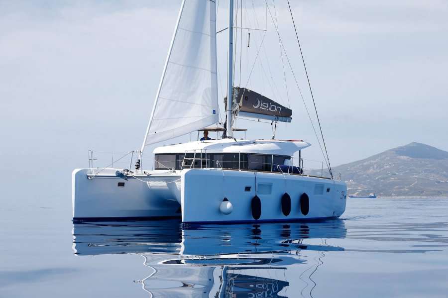 Catamaran Lagoon 39