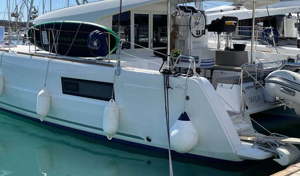 Catamaran Lagoon 40