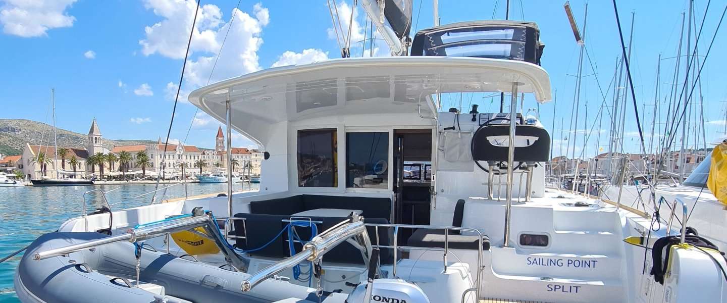 Catamarano Lagoon 40