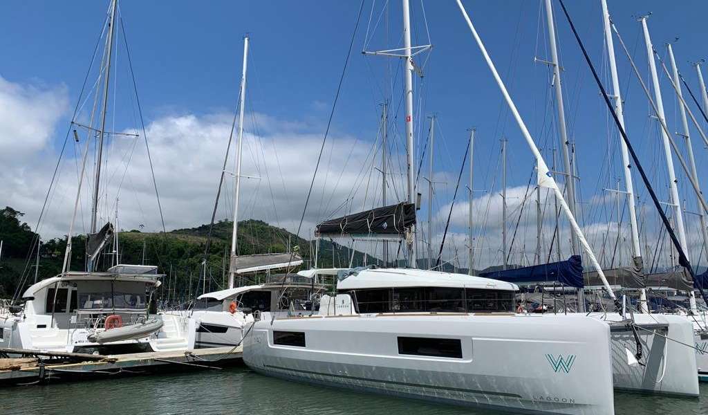 Catamaran Lagoon 40