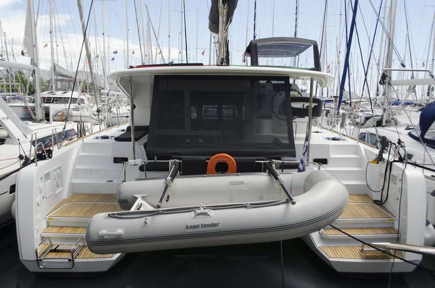 Catamaran Lagoon 40