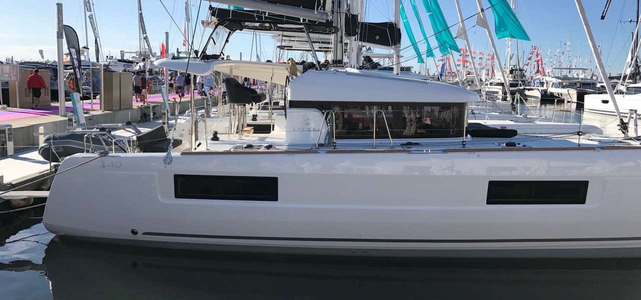 Catamaran Lagoon 40