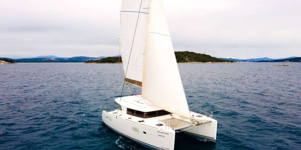Katamaran Lagoon 400 S2