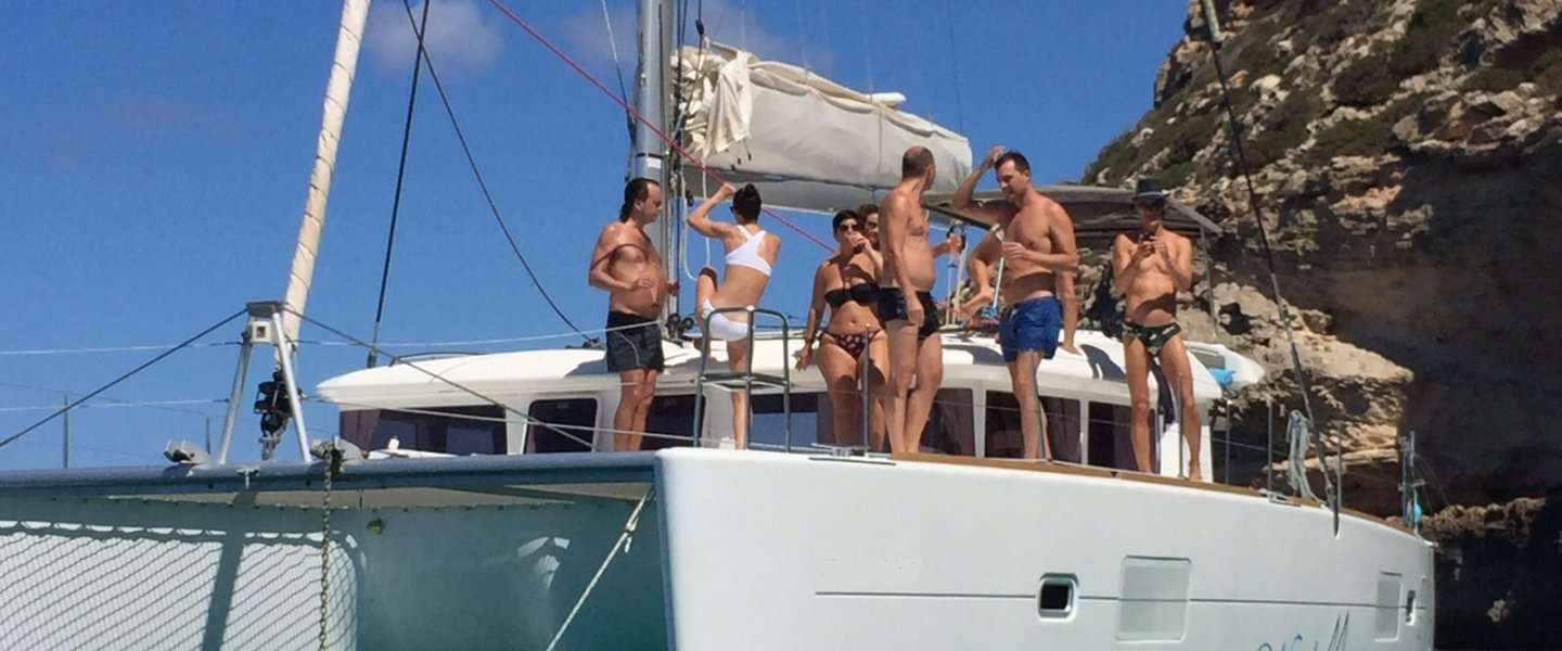 Catamarano Lagoon 400 S2