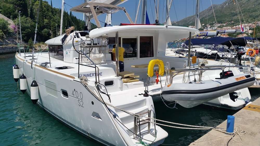 Catamaran Lagoon 400 S2