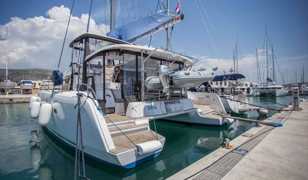 Catamaran Lagoon 42