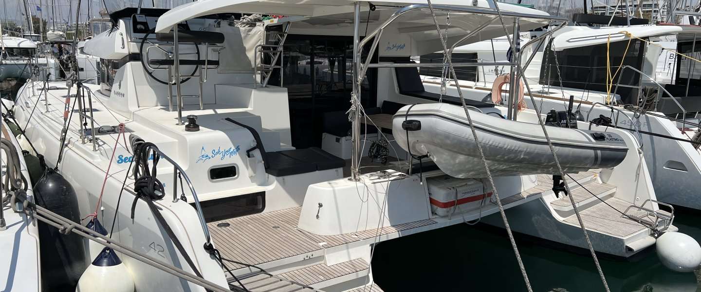 Catamaran Lagoon 42