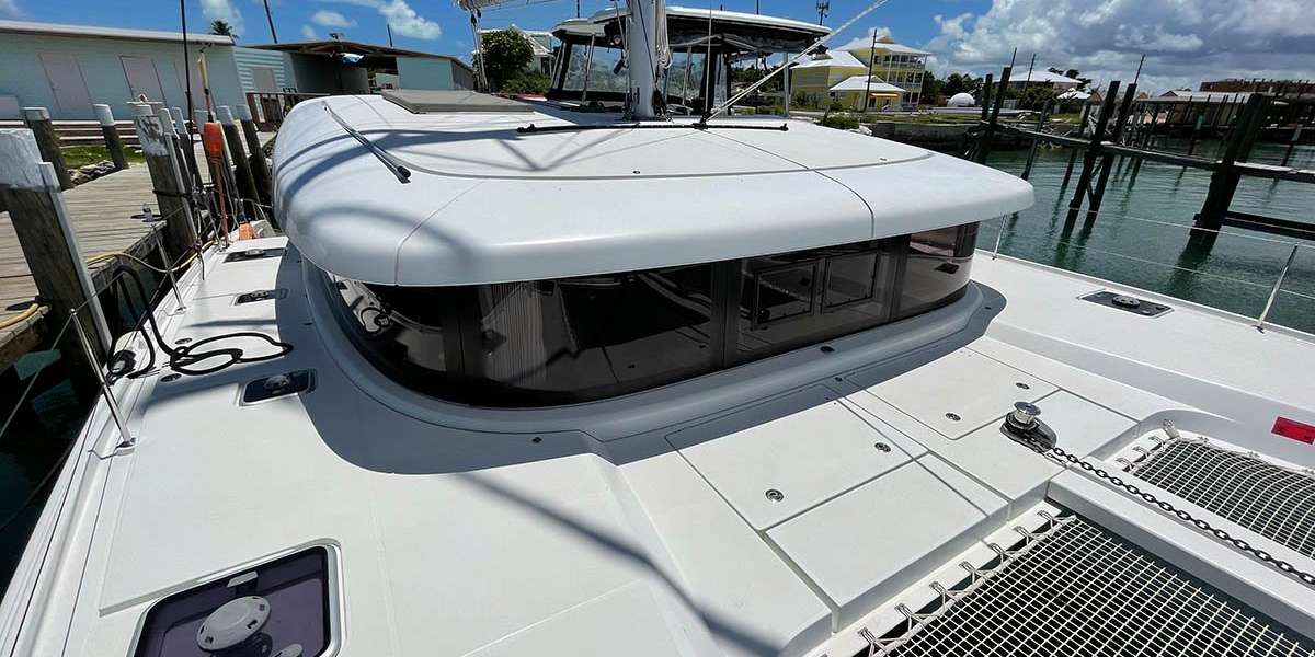 Catamaran Lagoon 42