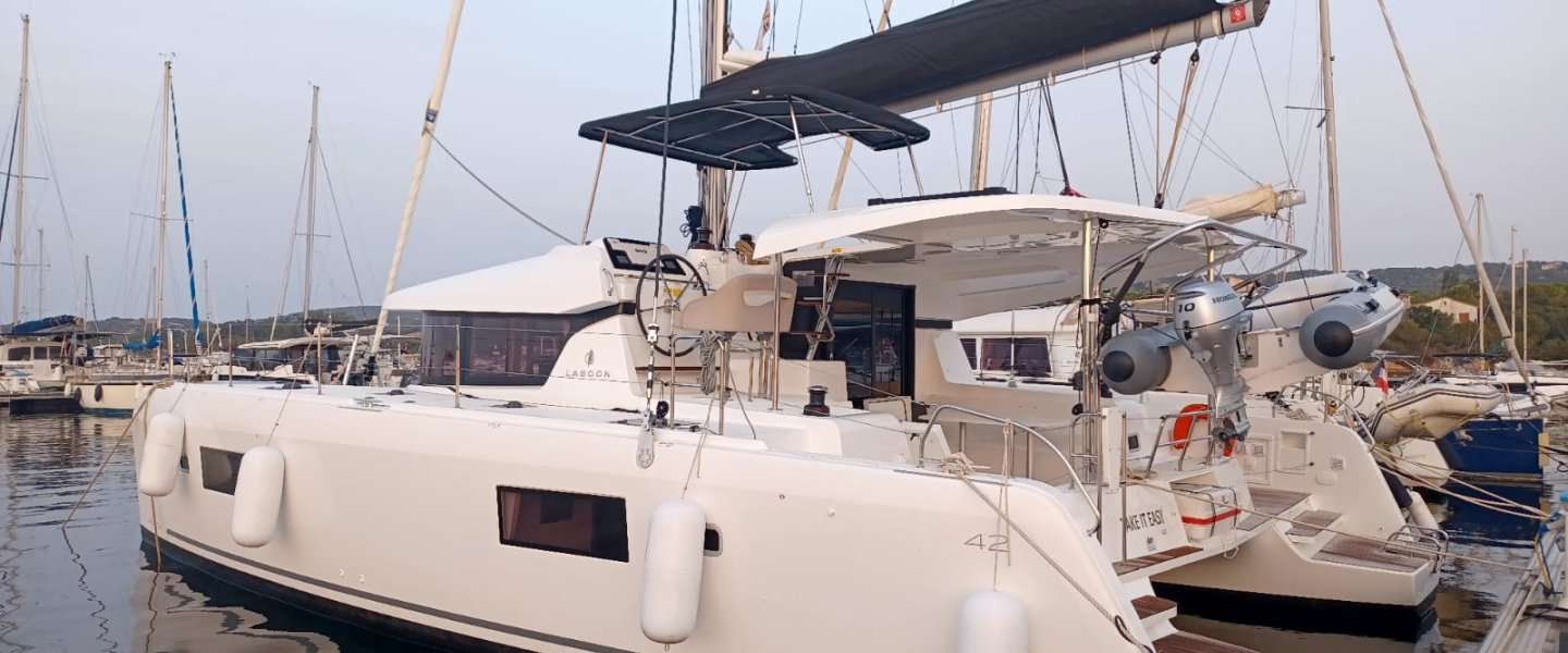 Catamarán Lagoon 42