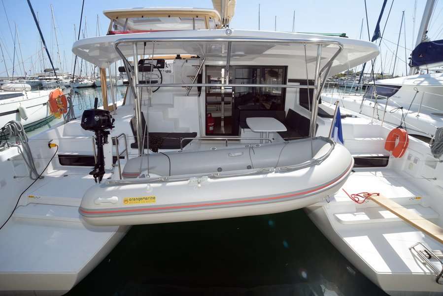 Katamaran Lagoon 42