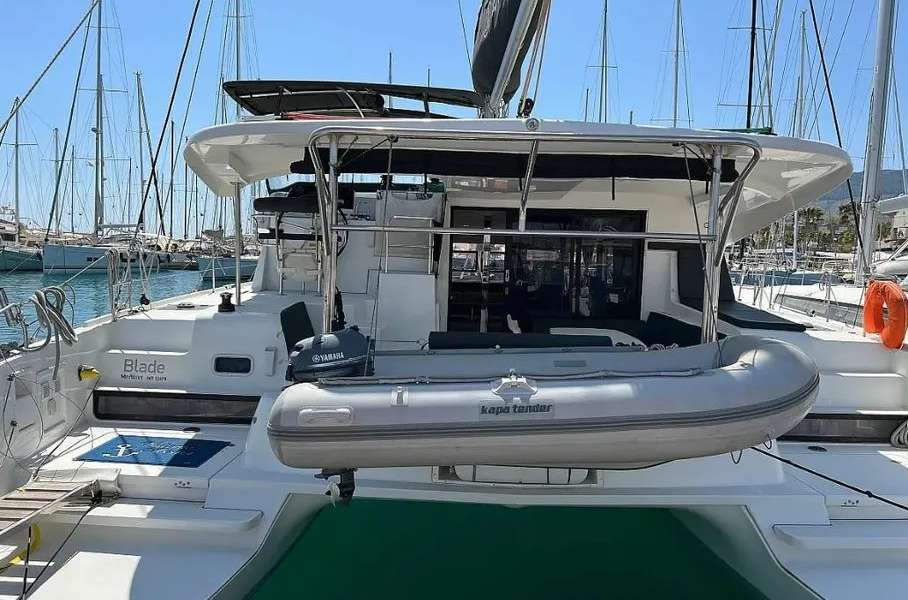 Catamaran Lagoon 42