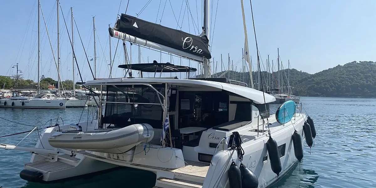 Catamaran Lagoon 42