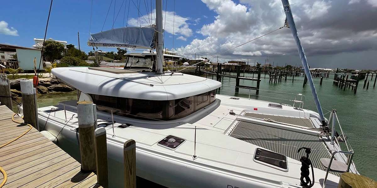 Catamaran Lagoon 42