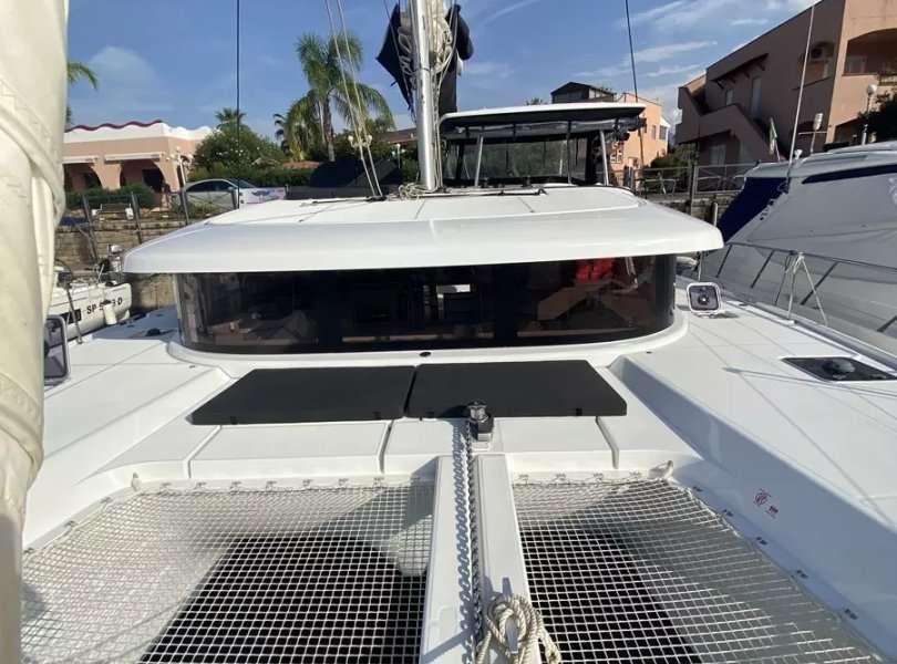 Catamaran Lagoon 42