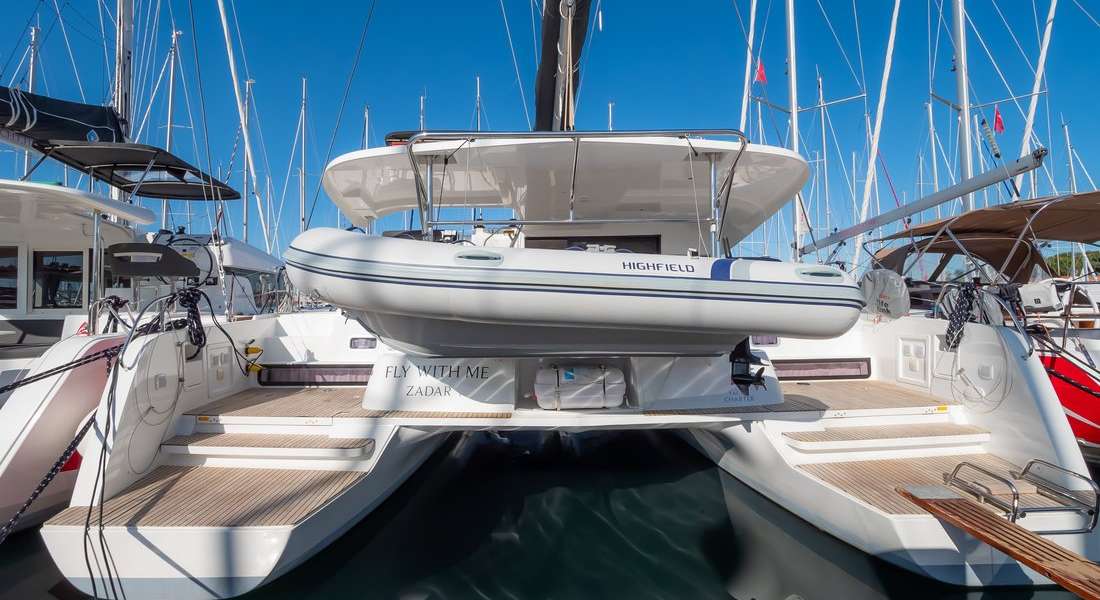 Catamaran Lagoon 42