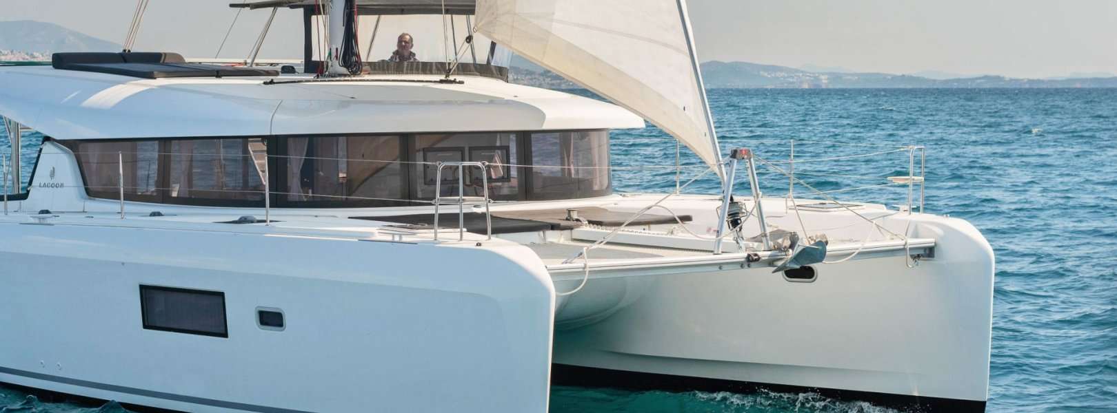 Catamaran Lagoon 42