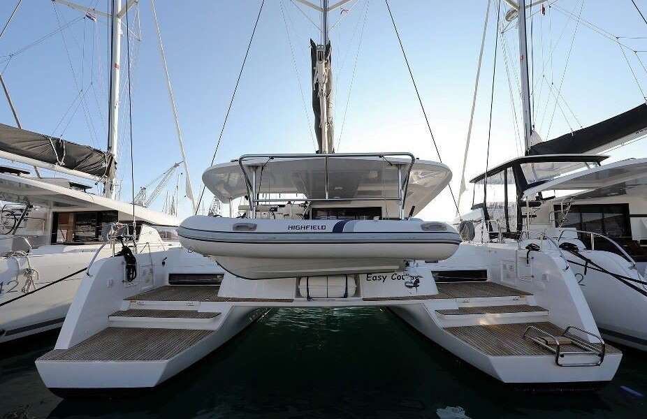 Catamaran Lagoon 42