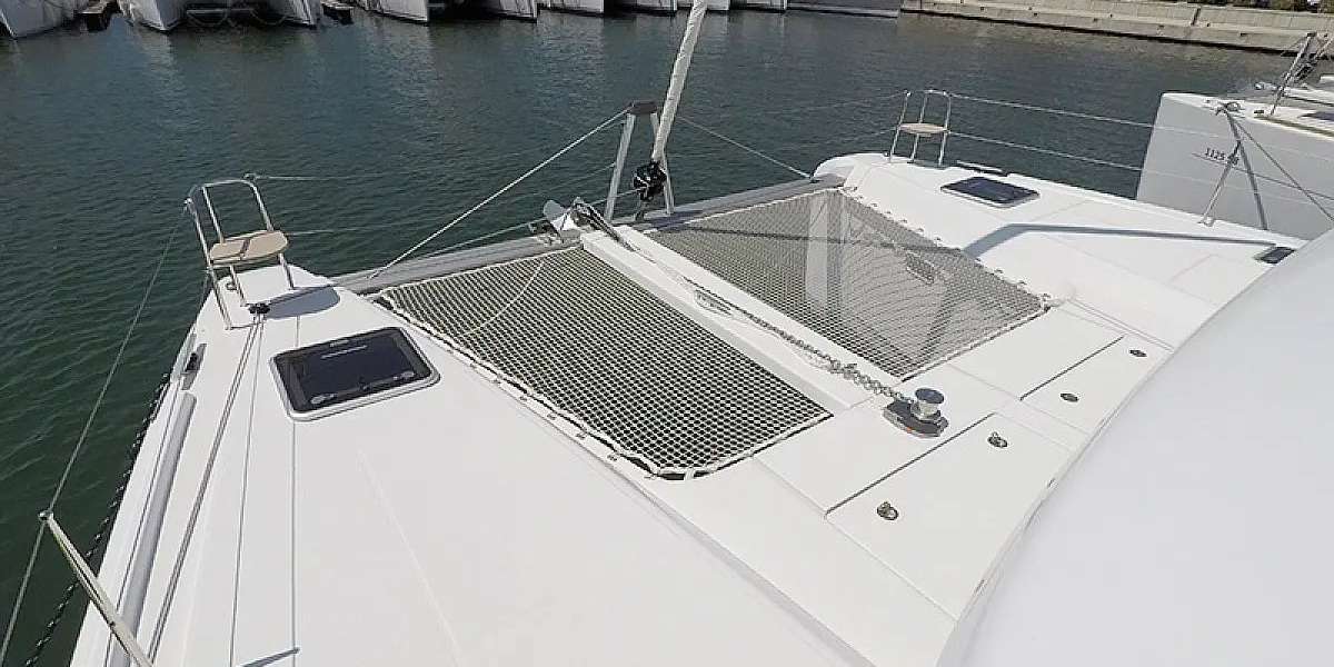 Catamaran Lagoon 42