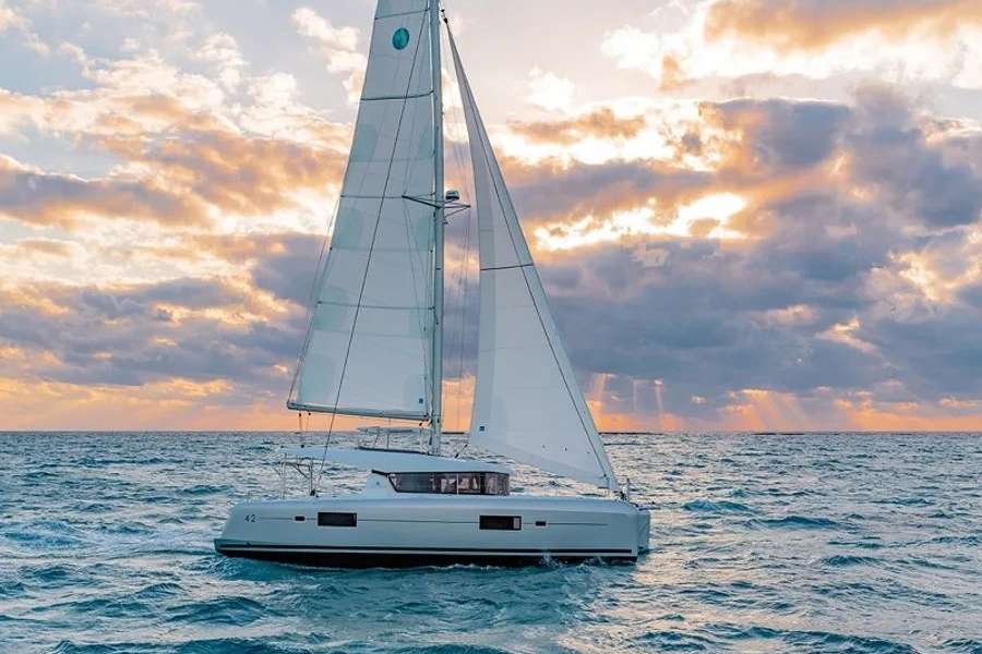 Catamaran Lagoon 42