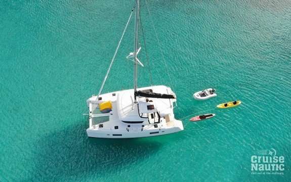 Catamaran Lagoon 42