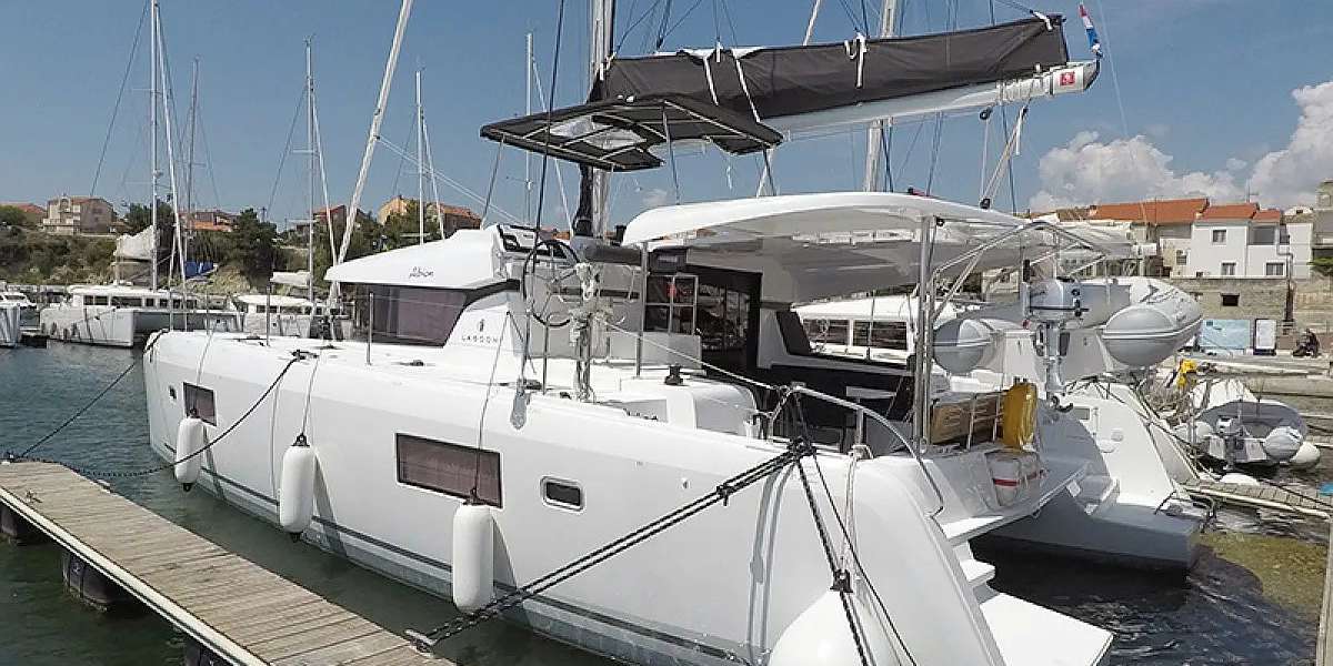 Catamarán Lagoon 42