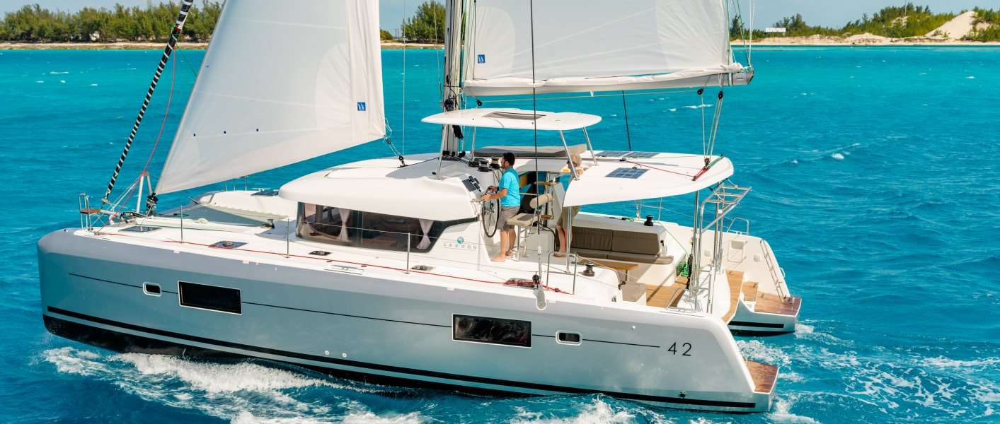 Catamaran Lagoon 42