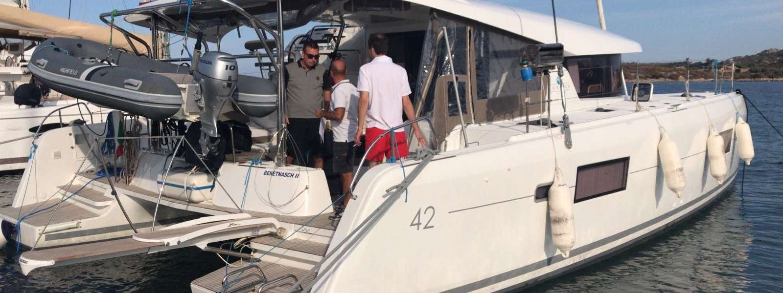 Catamaran Lagoon 42