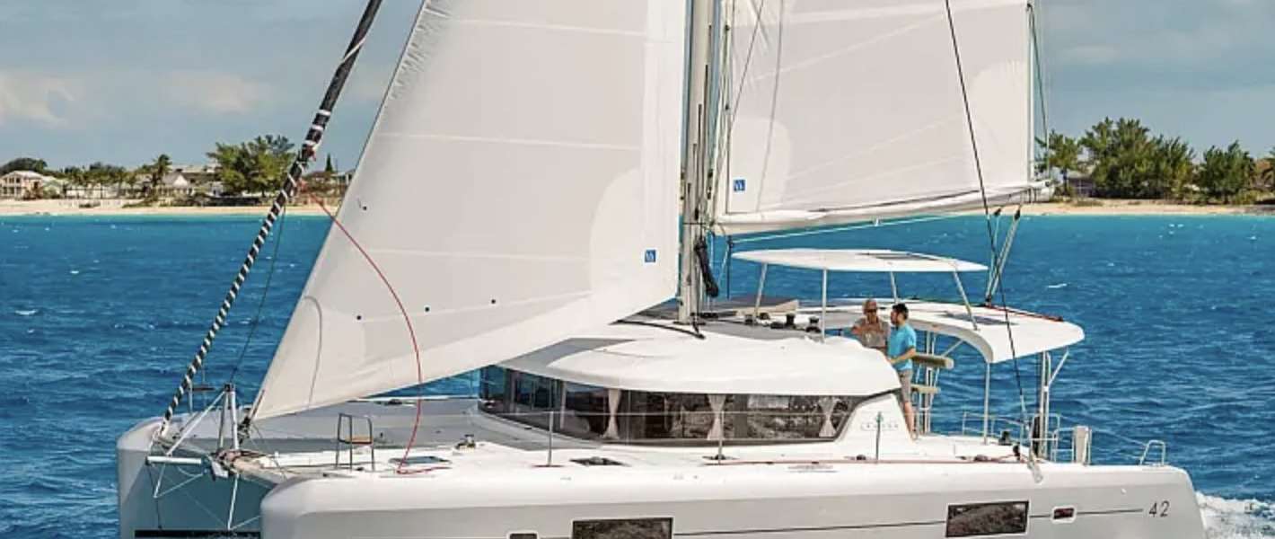 Catamaran Lagoon 42