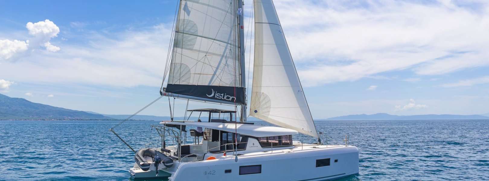 Catamaran Lagoon 42